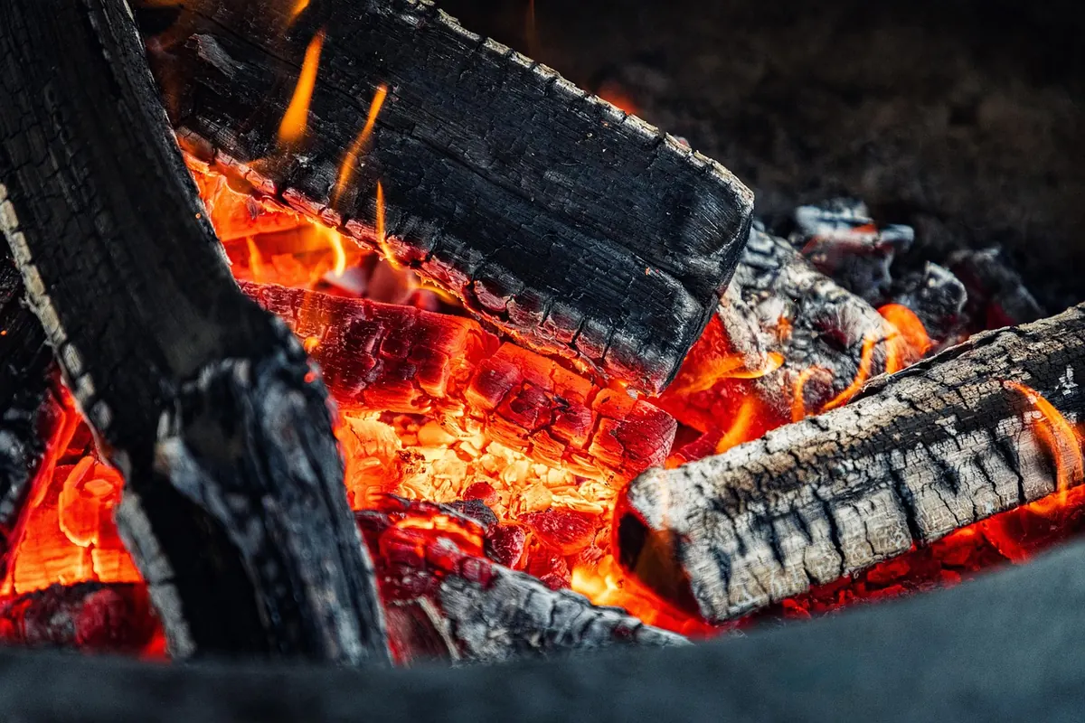 Brownies vs Boggarts: How to Tell Britain's Household Spirits Apart